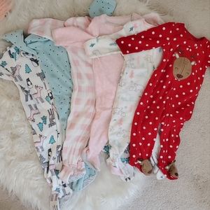 Gilrs Baby Onesies Pjs Bundles - 9m & 12 months. Winter flannel pjs.